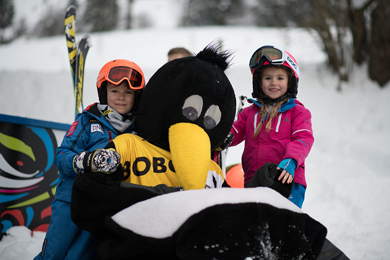 Every winter season BOBO the penguin visits our SKISCHOOL PRO in Werfenweng